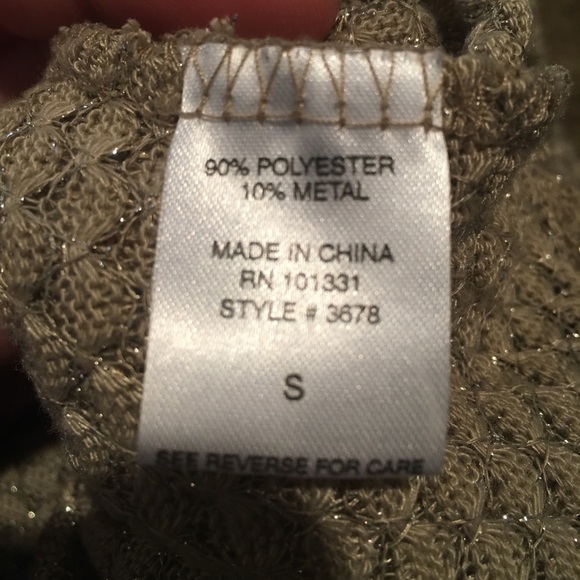 Ultra Comfy! Charlotte Russe Sparkle Knit Top - Picture 6 of 8